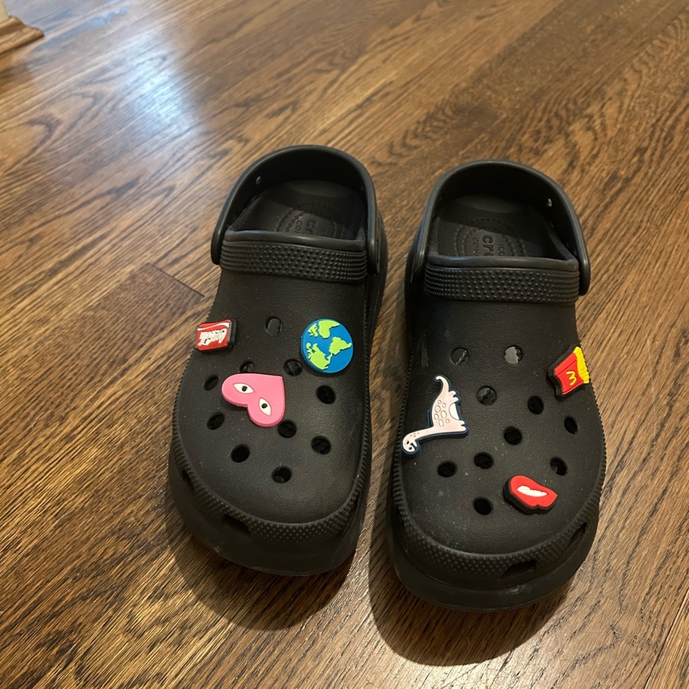 Crocs - Picture 6 of 9